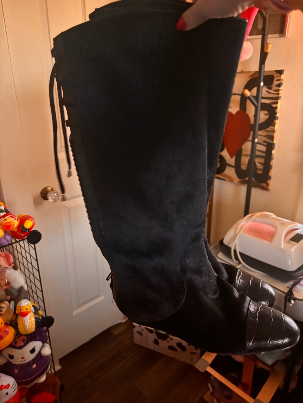 Women’s Black Hair calf & Leather Boots size 8